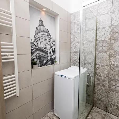 Standard By-central Comfort