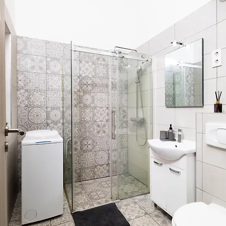 Standard By-central Comfort *