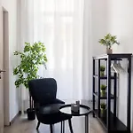 Apartament Standard By-central Comfort Budapeszt